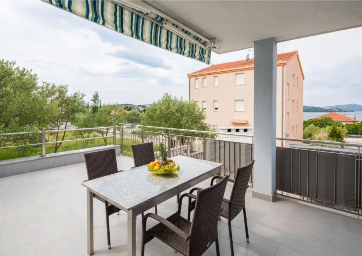 Villa Kristina Trogir Ngoại thất bức ảnh