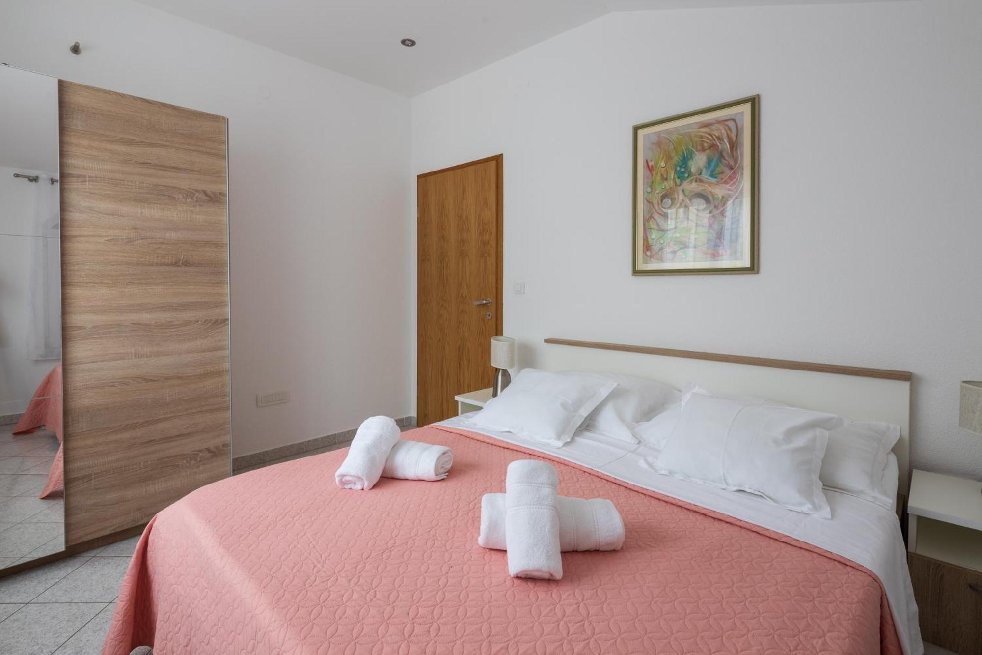 Villa Kristina Trogir Ngoại thất bức ảnh
